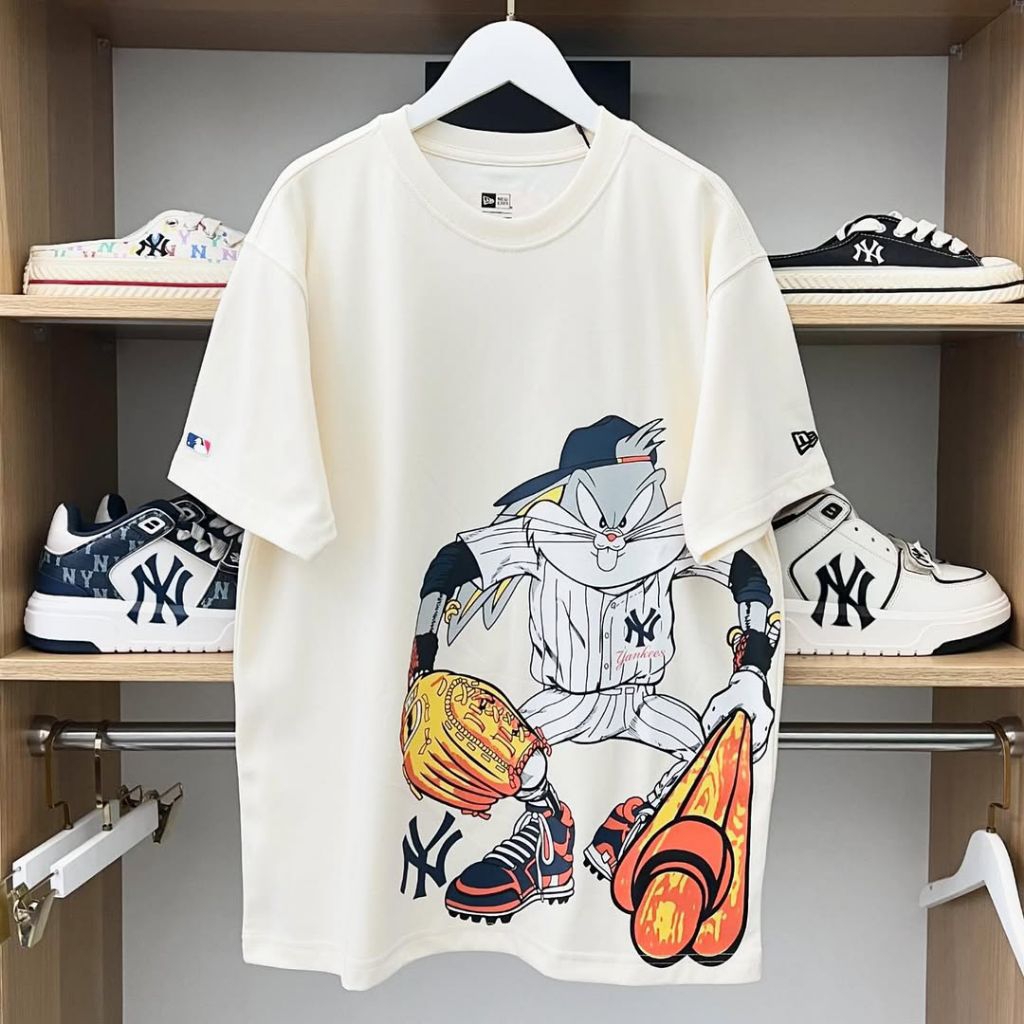 Kaos New Era Yankees Looney Tunes Import Full Cotton 20s Unisex (no bordir)