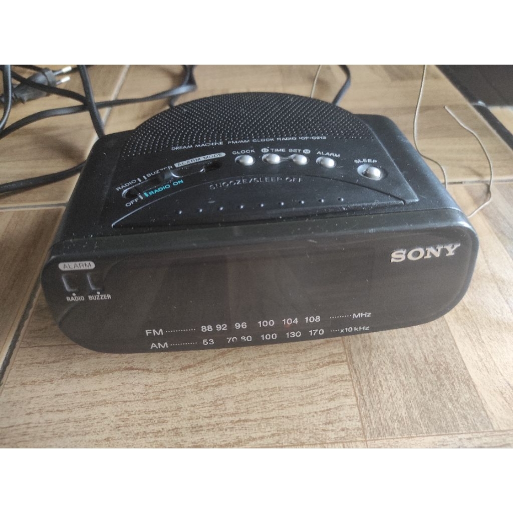 radio, jam, alarm SONY model icf-c212