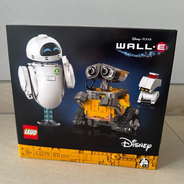 LEGO 43279 Disney Pixar Wall E dan EVE