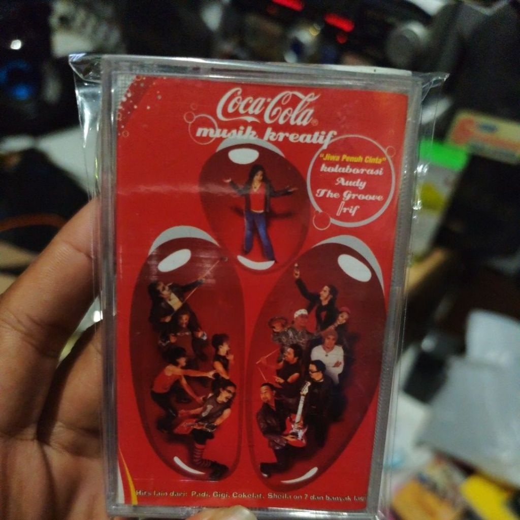Kaset coca-cola musik kreatif second likenews