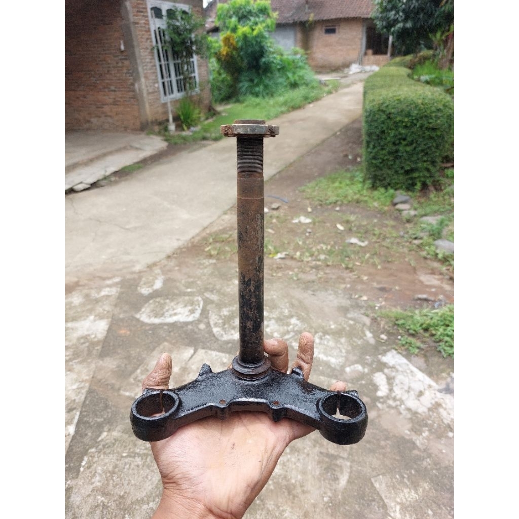 Segitiga Bawah Kawasaki Binter GTO Binter Kh 110 Original