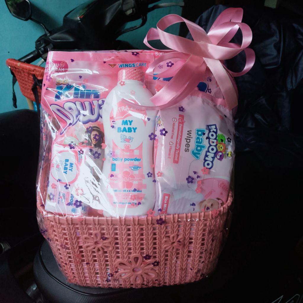 parsel bayi baru lahir/ kado buat bayi baru lahir