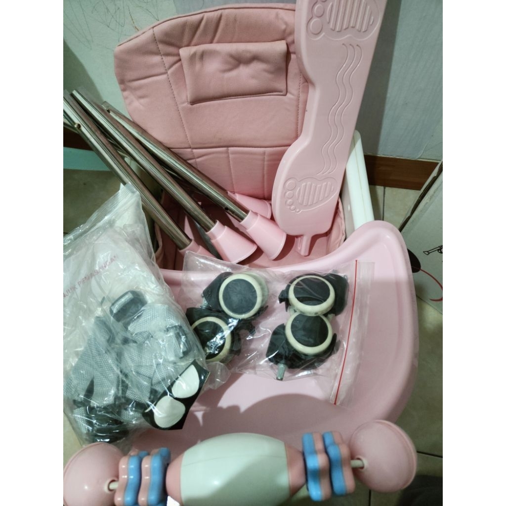 Preloved kursi makan bayi merk Right Start