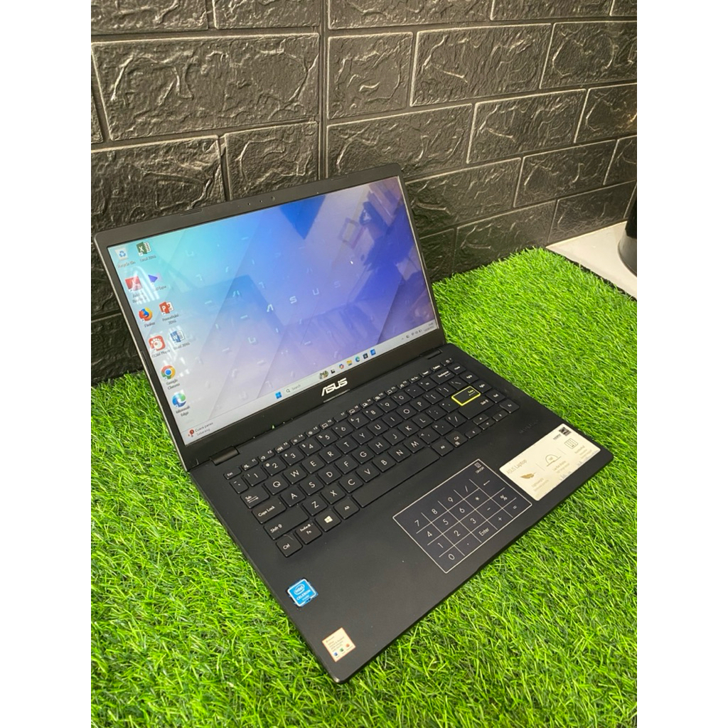 LAPTOP ASUS VIVOBOOK E410MA