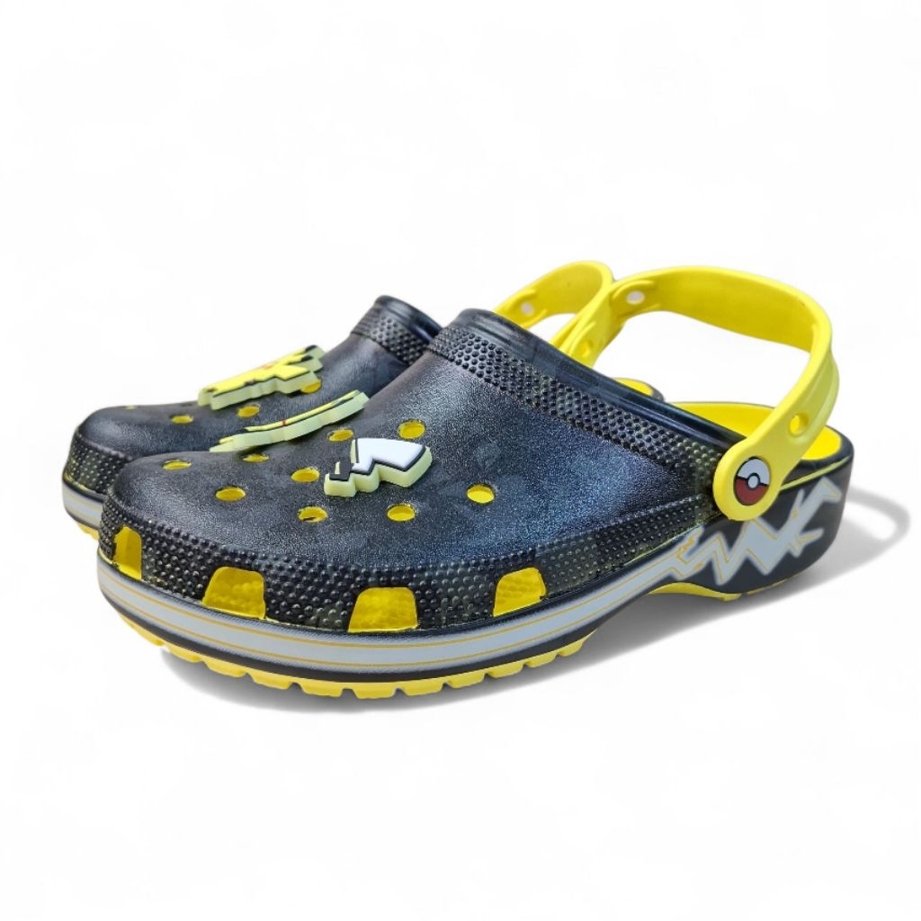 Sandal Crocs Classic Pokemon Pikachu/Crocs Classic/Crocs Unisex