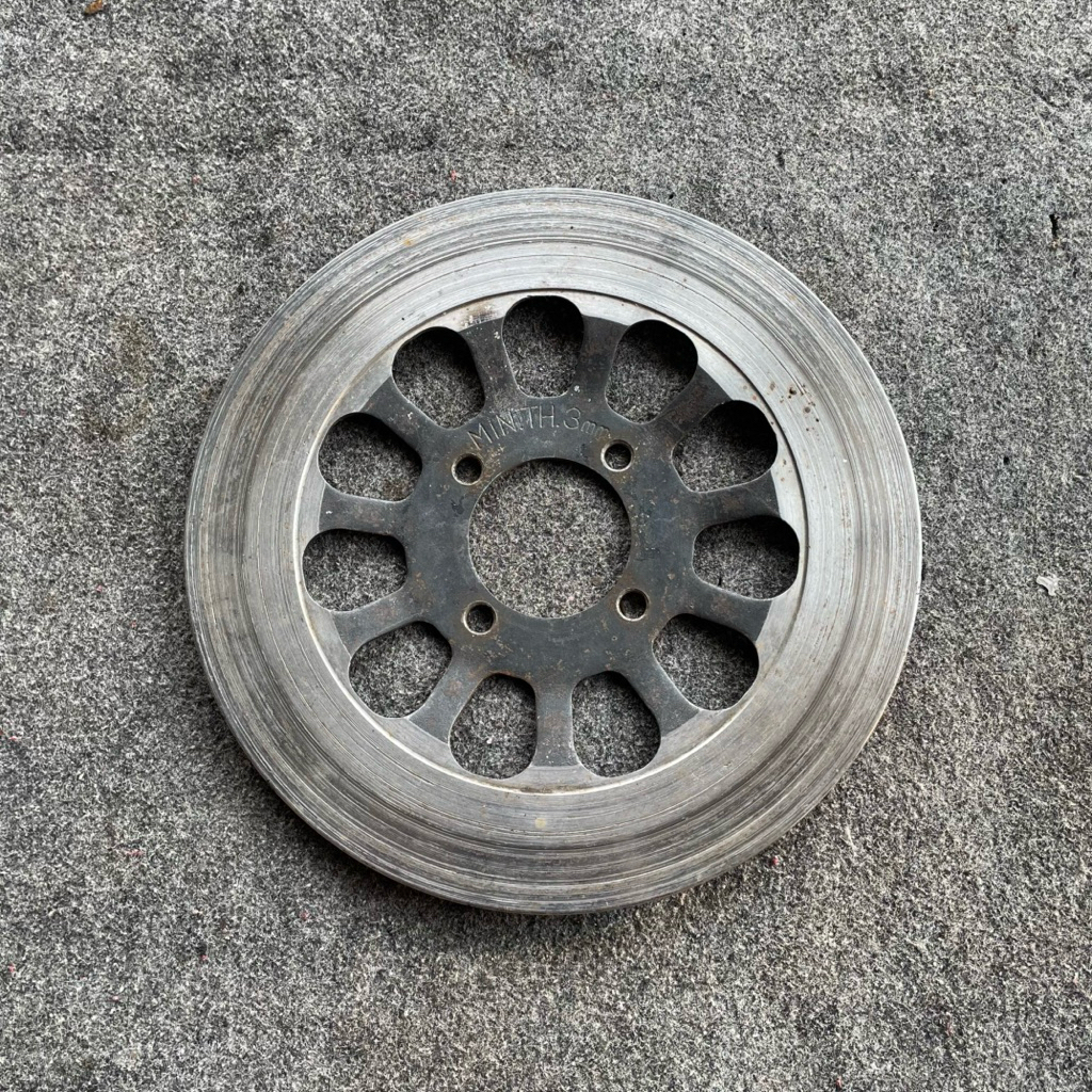 Disc disk brake piringan cakram depan suzuki TRS TRZ Katana original second