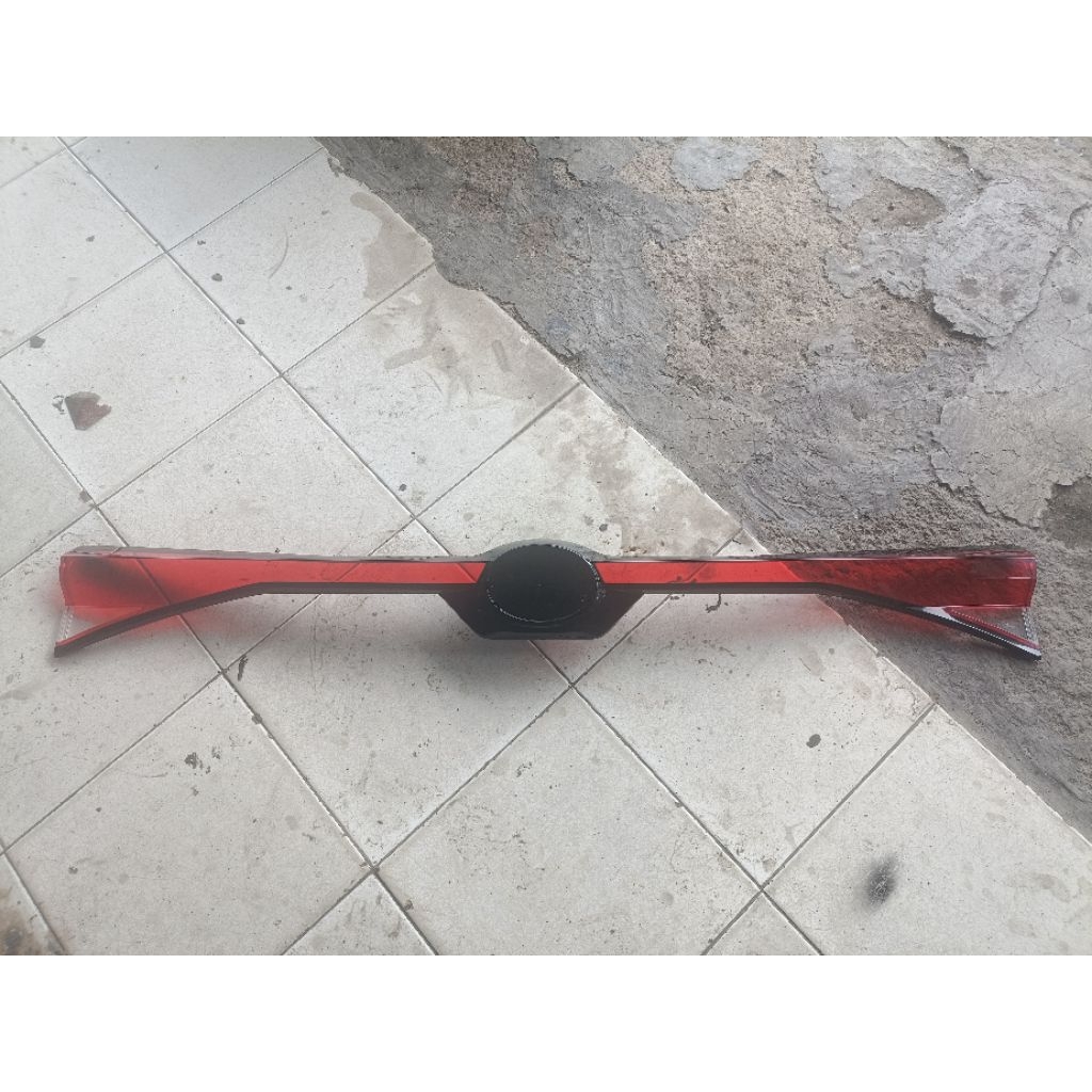 mika lampu bagasi Avanza veloz 2022_2025