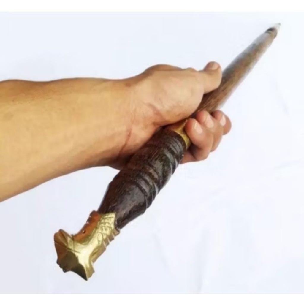 Tongkat Komando Soekarno Bahan Kayu Dan Kepala Garuda Kuningan