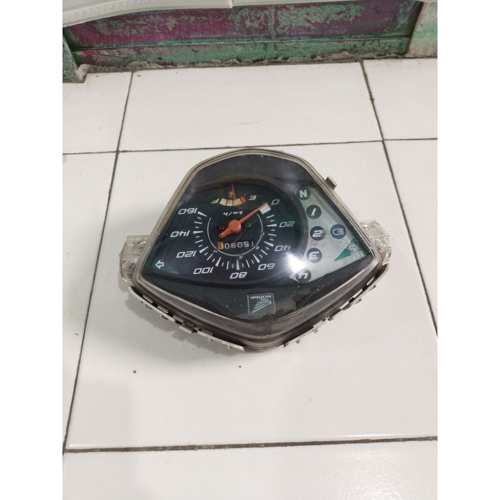 Speedometer kilometer Honda absolute Revo tanpa kabel original 2nd lepasan motor
