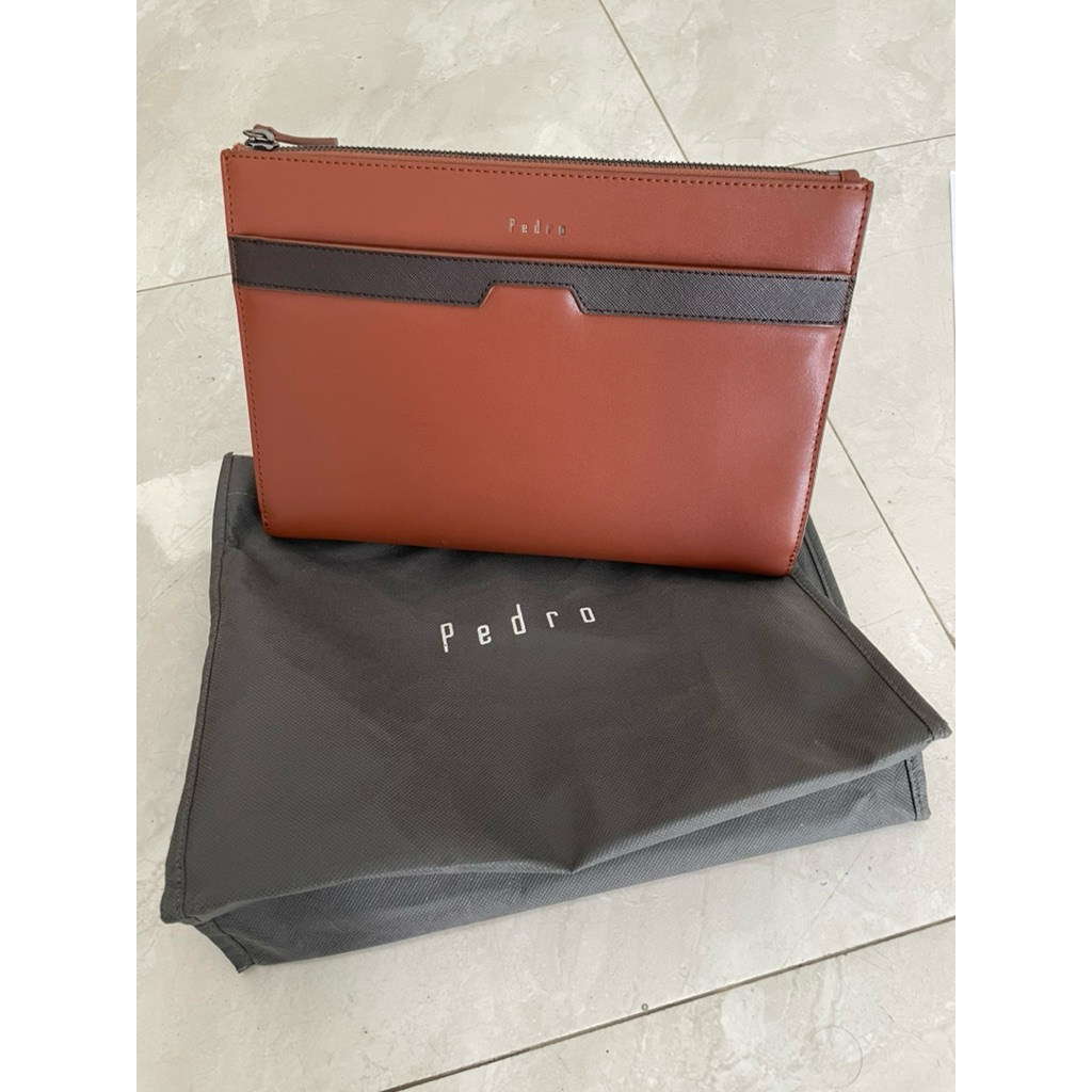 Tas clutch pria merek Pedro