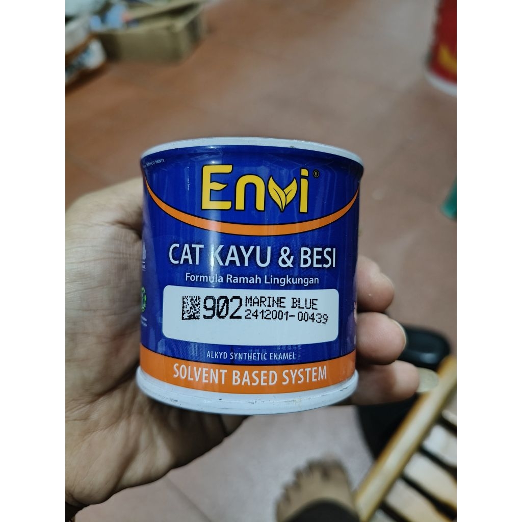 Envi cat kayu dan besi premium