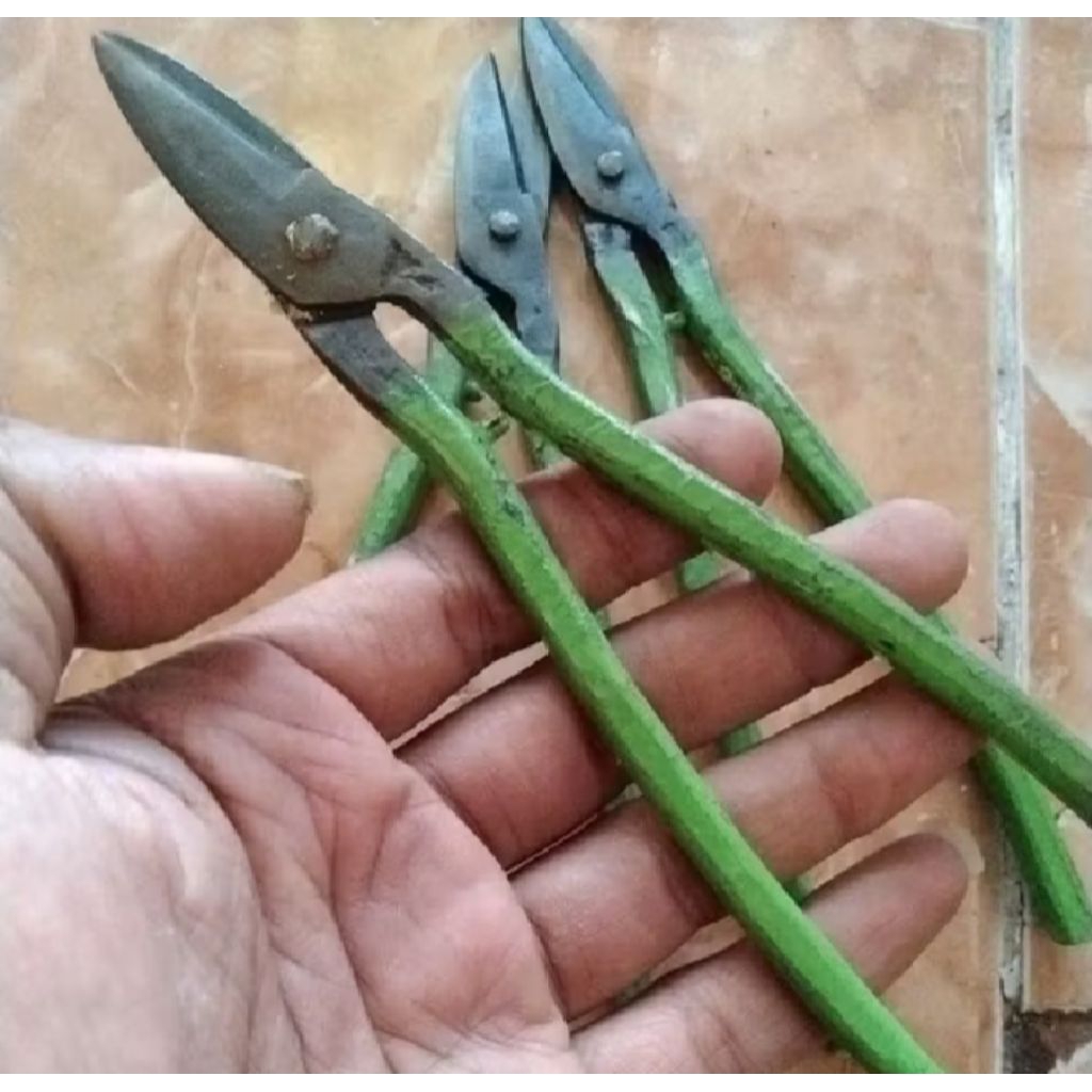 Gunting Patri Gunting emas perak gunting plat