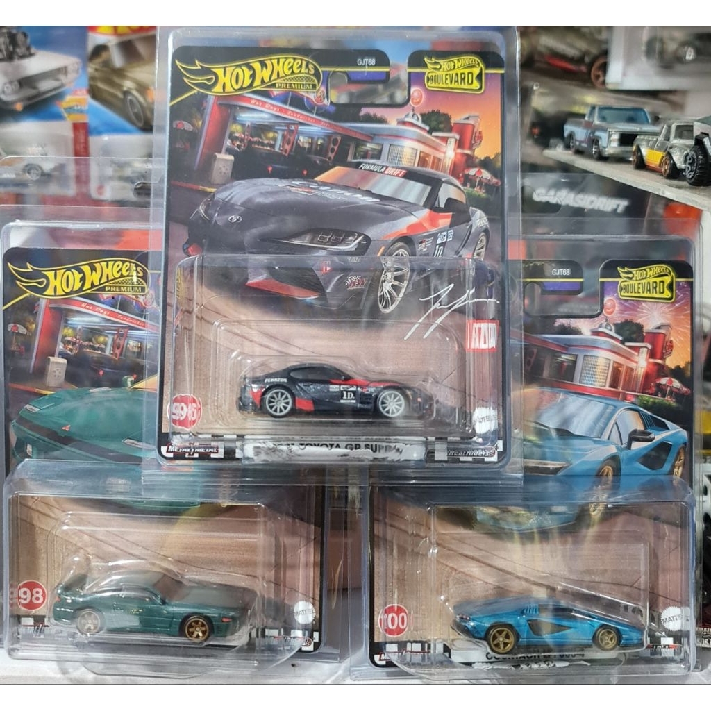 hotwheels premium boulevard