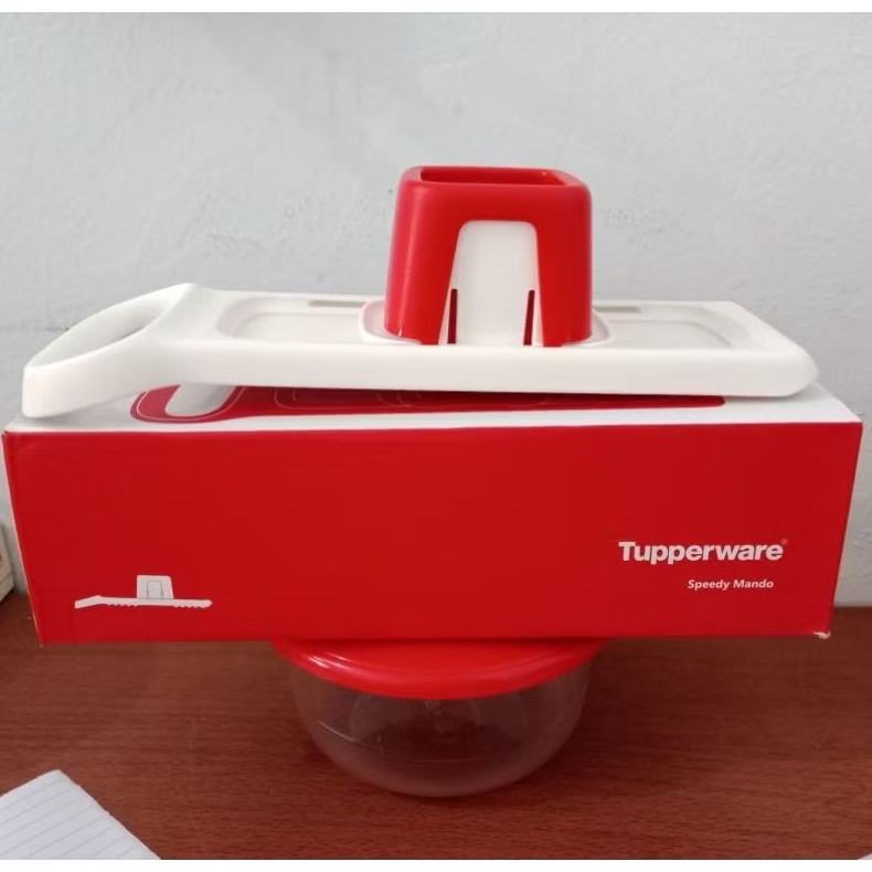 Speedy Mando Tupperware