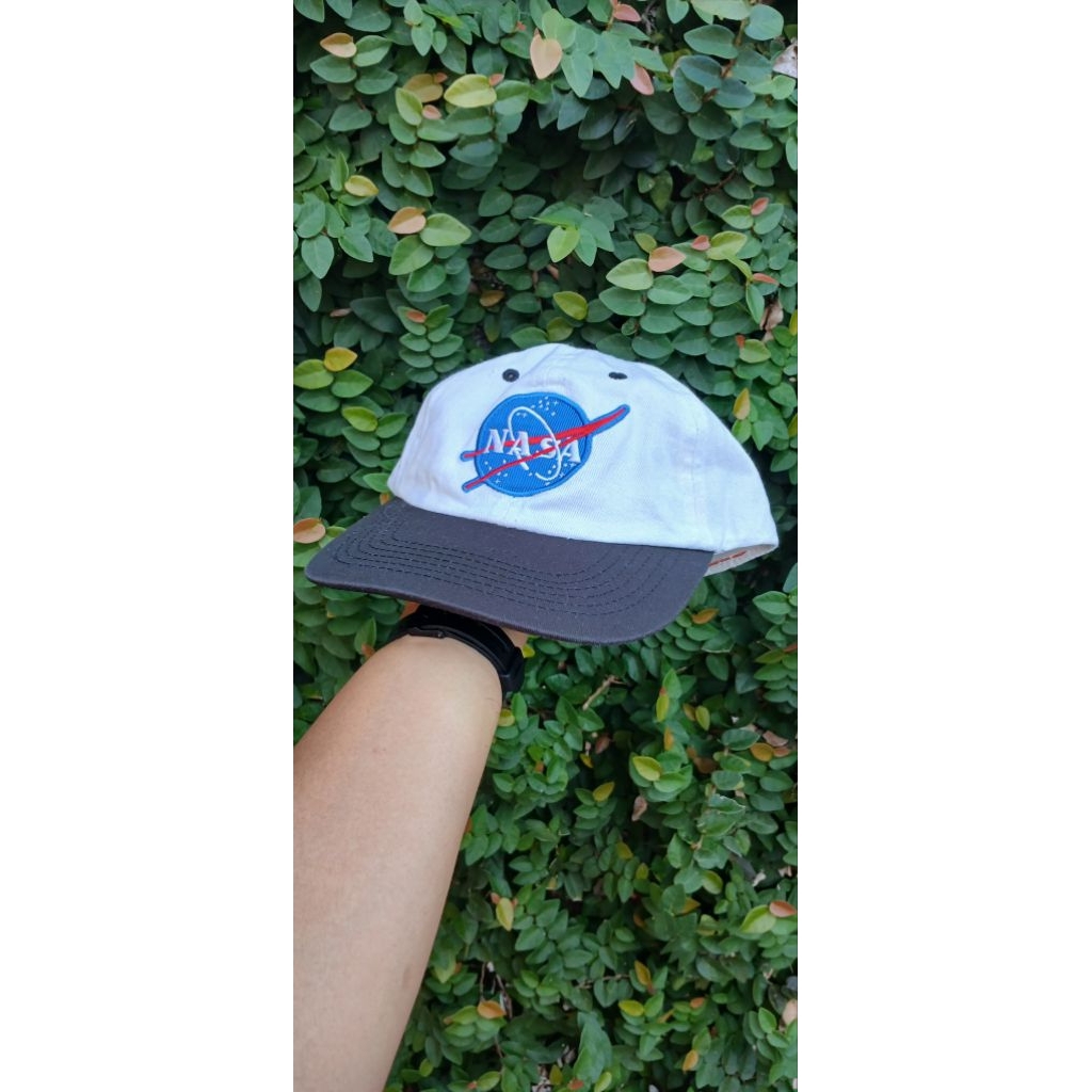 Topi " Nasa "