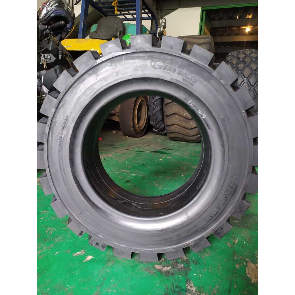 Ban Solid/ Mati Forklift GITI 28x9-15
