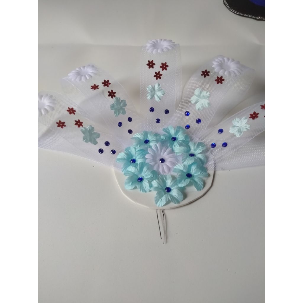 hiasan kepala mayoret