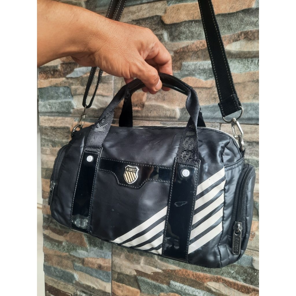 Tenteng Hitam K-SWISS - TAS PRELOVED
