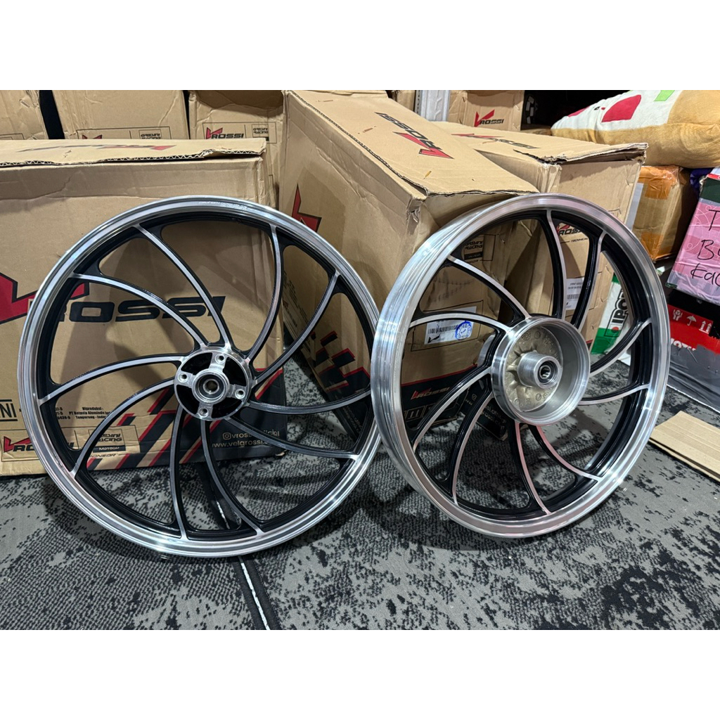 VELG CEFIRO R18 by VROSSI RXKING