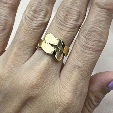 Cincin spiral warna gold | Titanium