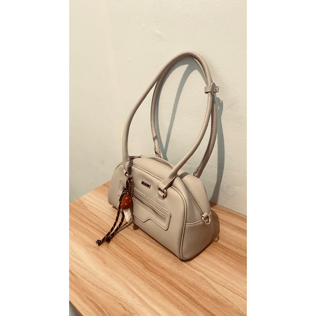 enji bag minako preloved