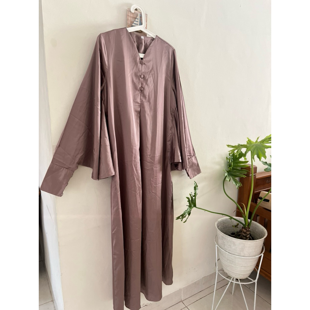 Satin Dress Preloved