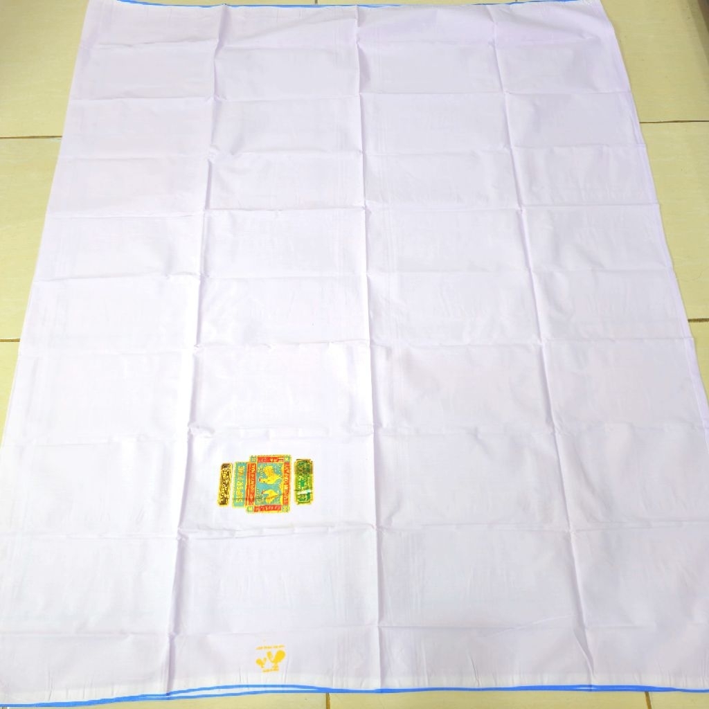 sarung cap Dua ayam emas(kode 405) motif sangat langka cuci&kucek sebelum pemakaian pertama