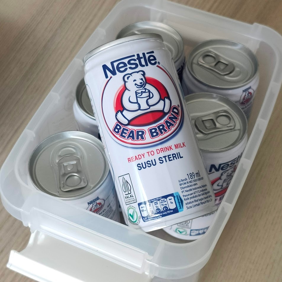 Bear Brand Susu Steril Kaleng 189ML Nestle 6 pcs dalam box container