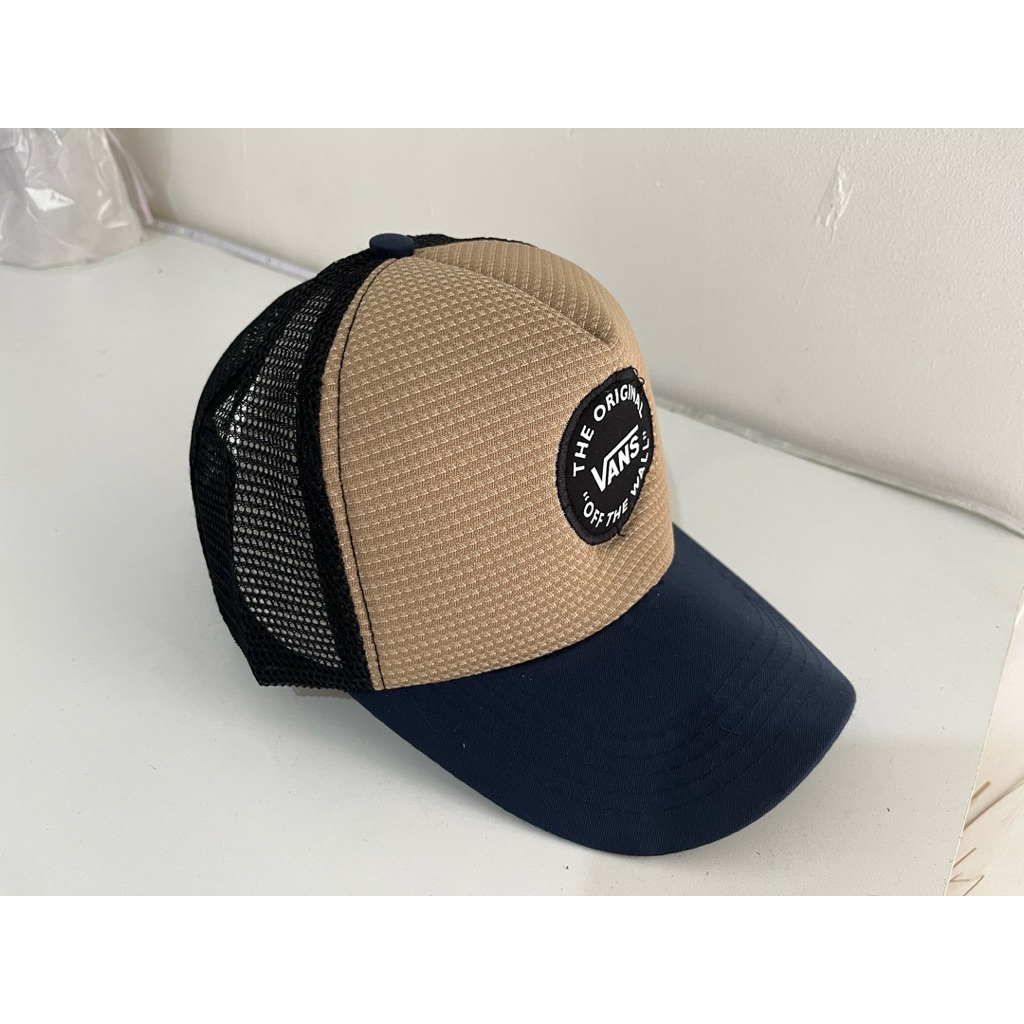 topi jaring aplikasi logo