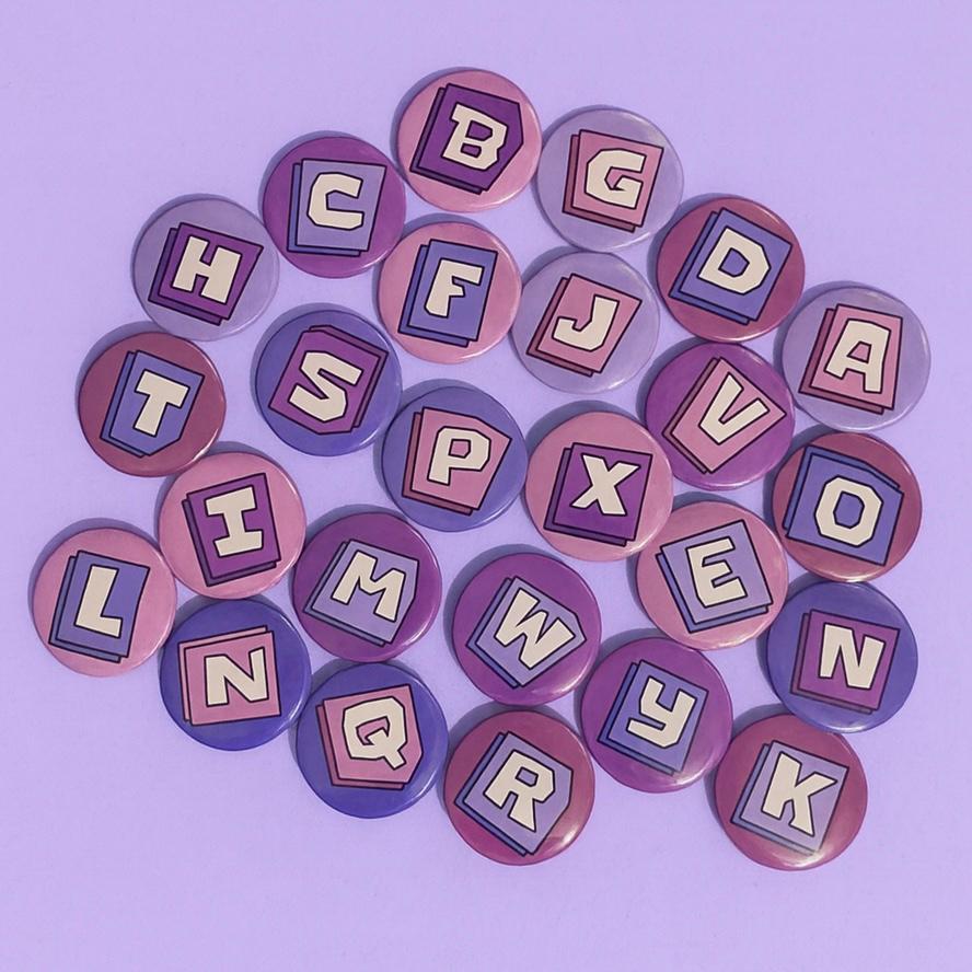 FFV - Pin Bros Button Lucu Ukuran 25mm 32mm & 44mm – Desain Huruf & Angka Aesthetic Warna Ungu Pink 
