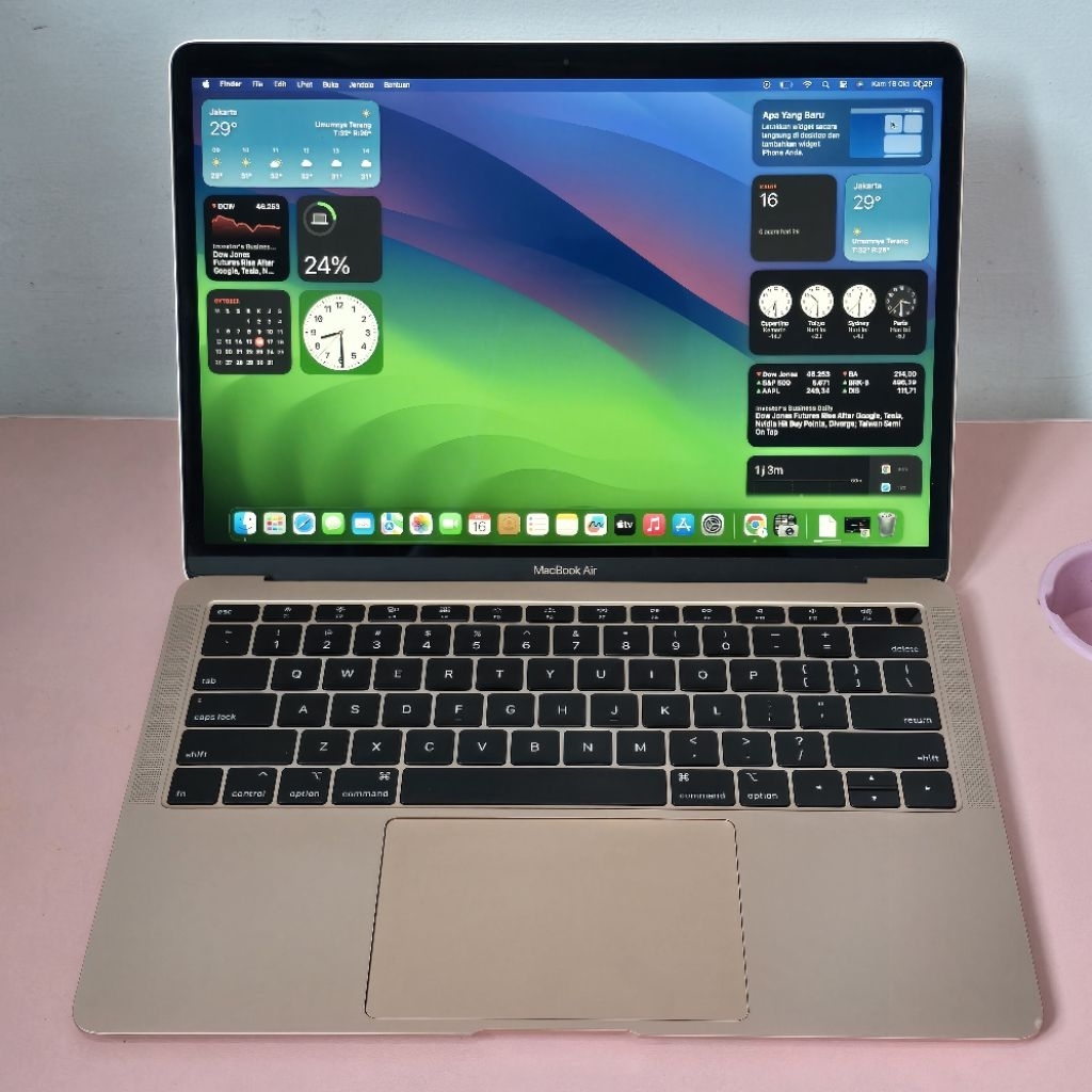 MacBook air 2018 core i5  8/128Gb garansi ibox Second