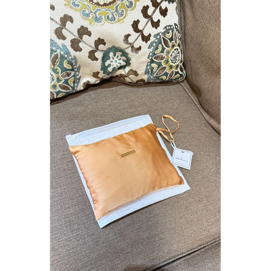 PRAYER ROBE BASIC BUTTONSCARVES AS IS