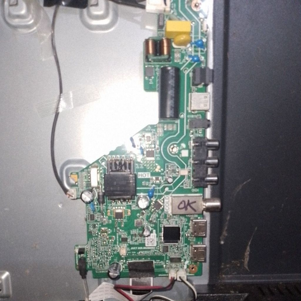 MB Changhong L32G5W LVDS kecil