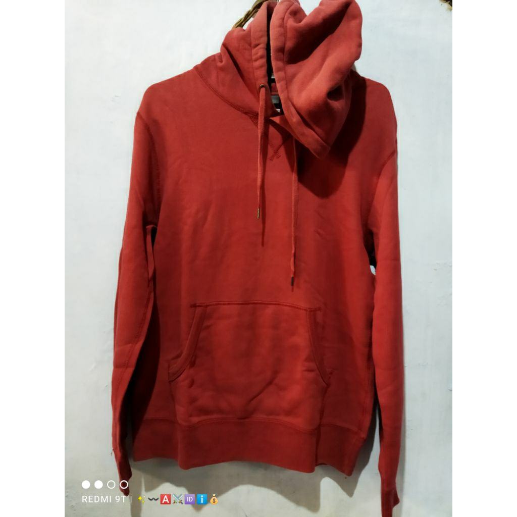 Hoodie Uniqlo Second