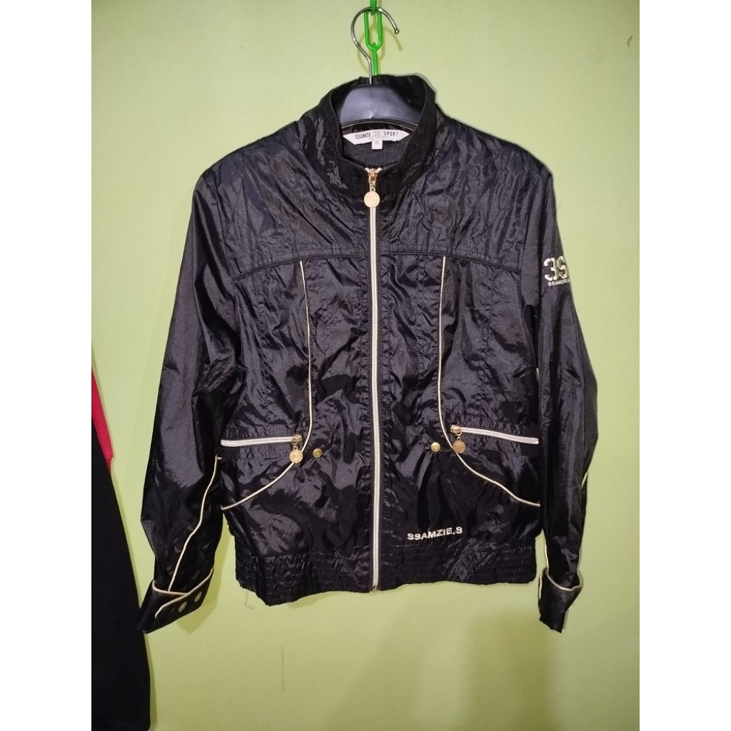 JAKET CASUAL SSAMZIE SPORT 3S HITAM
