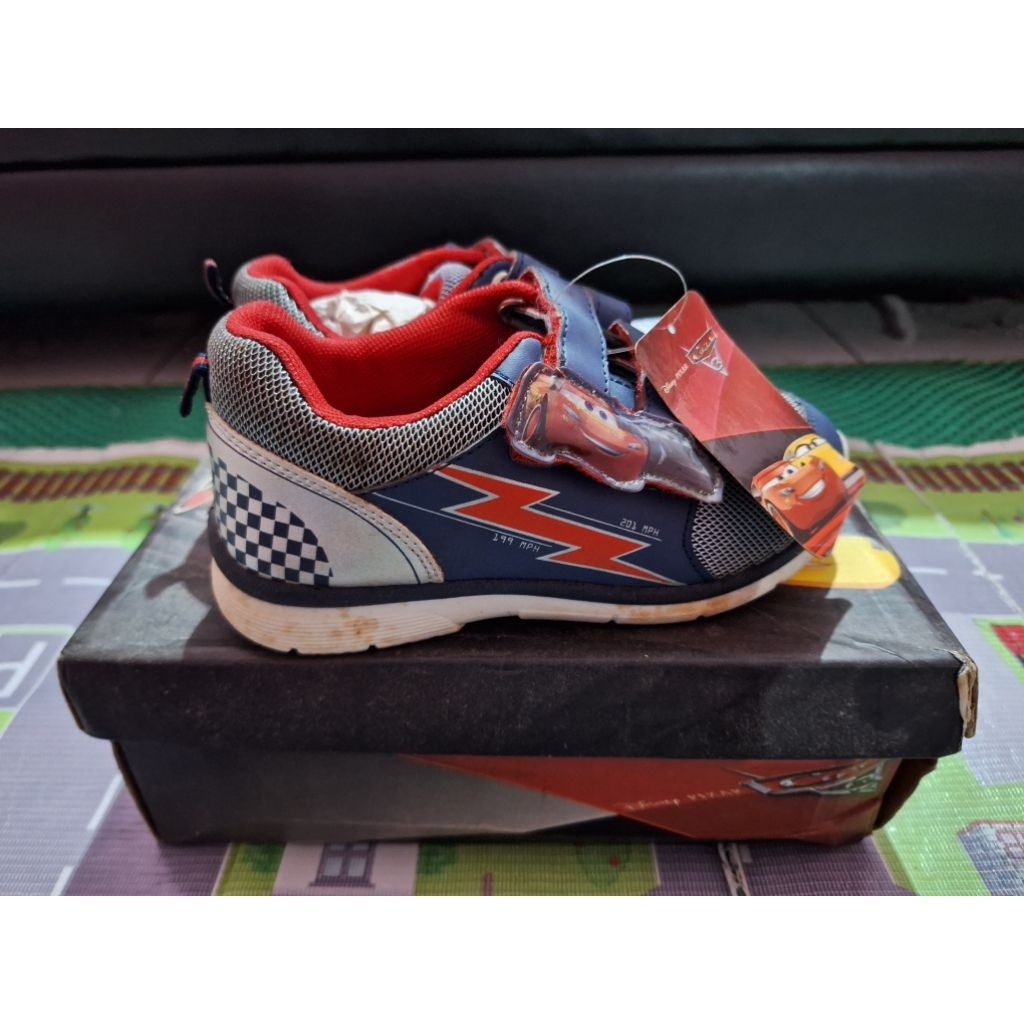 SEPATU CARS MCQUEEN ANAK