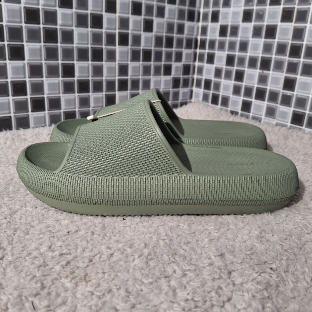 OYSHO SANDAL SLIPPER SENDAL HIJAU BARU ASLI ORIGINAL