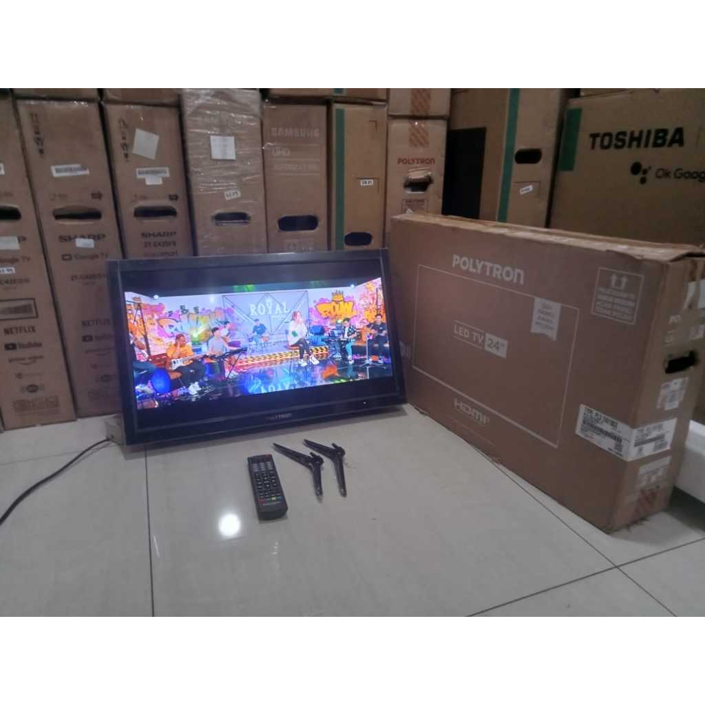TV LED Polytron 24 Inch HD Digital TV HDMI USB DVBT-T2 Kondisi bekas masih segel 5592F