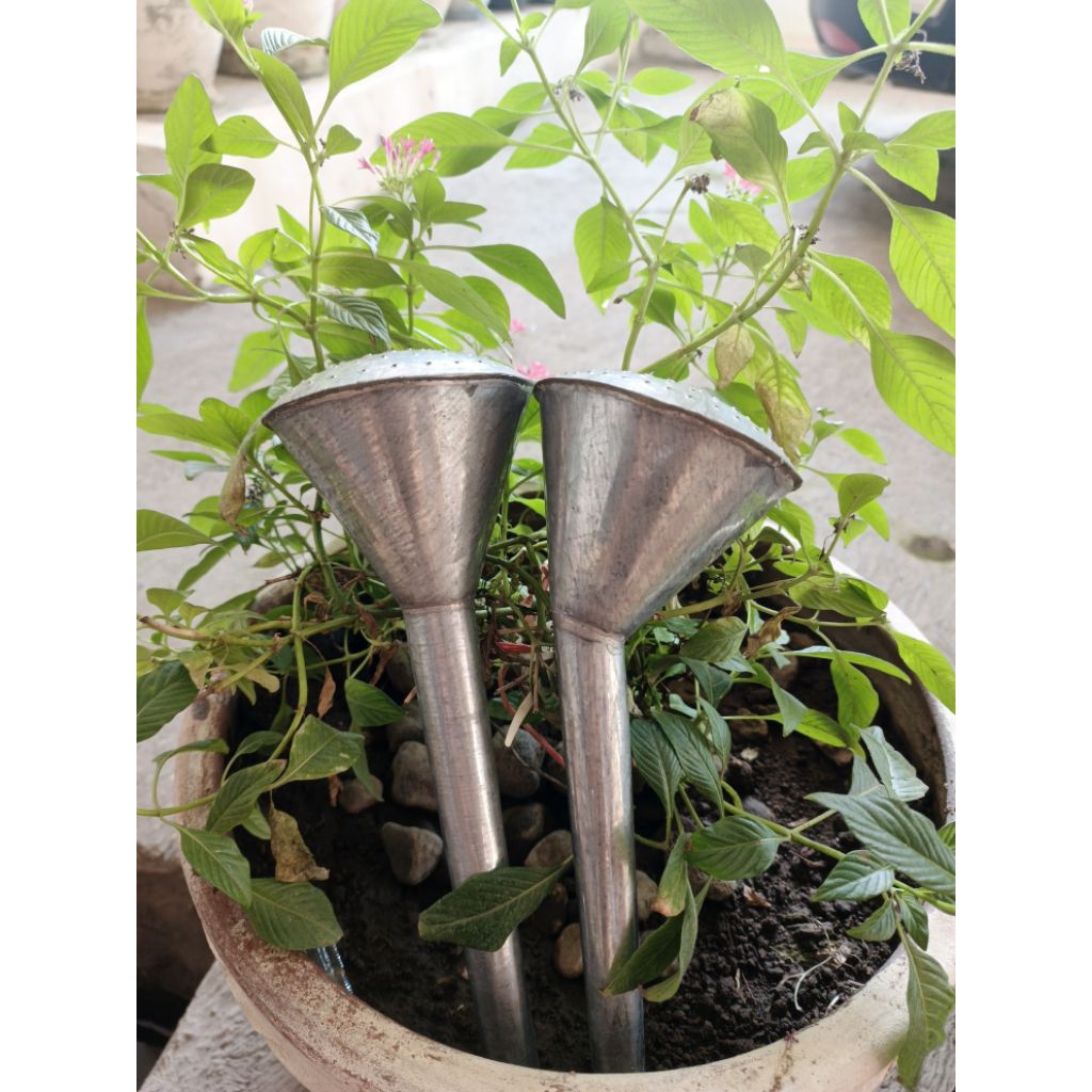 Cepor Corong gembor penyiram tanaman panjang