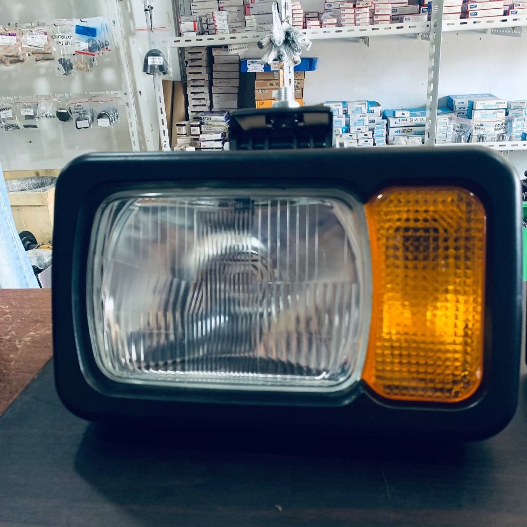 LAMPU DEPAN/ LAMPU KERJA KOMBINASI (KANAN) XGMA, XCMG