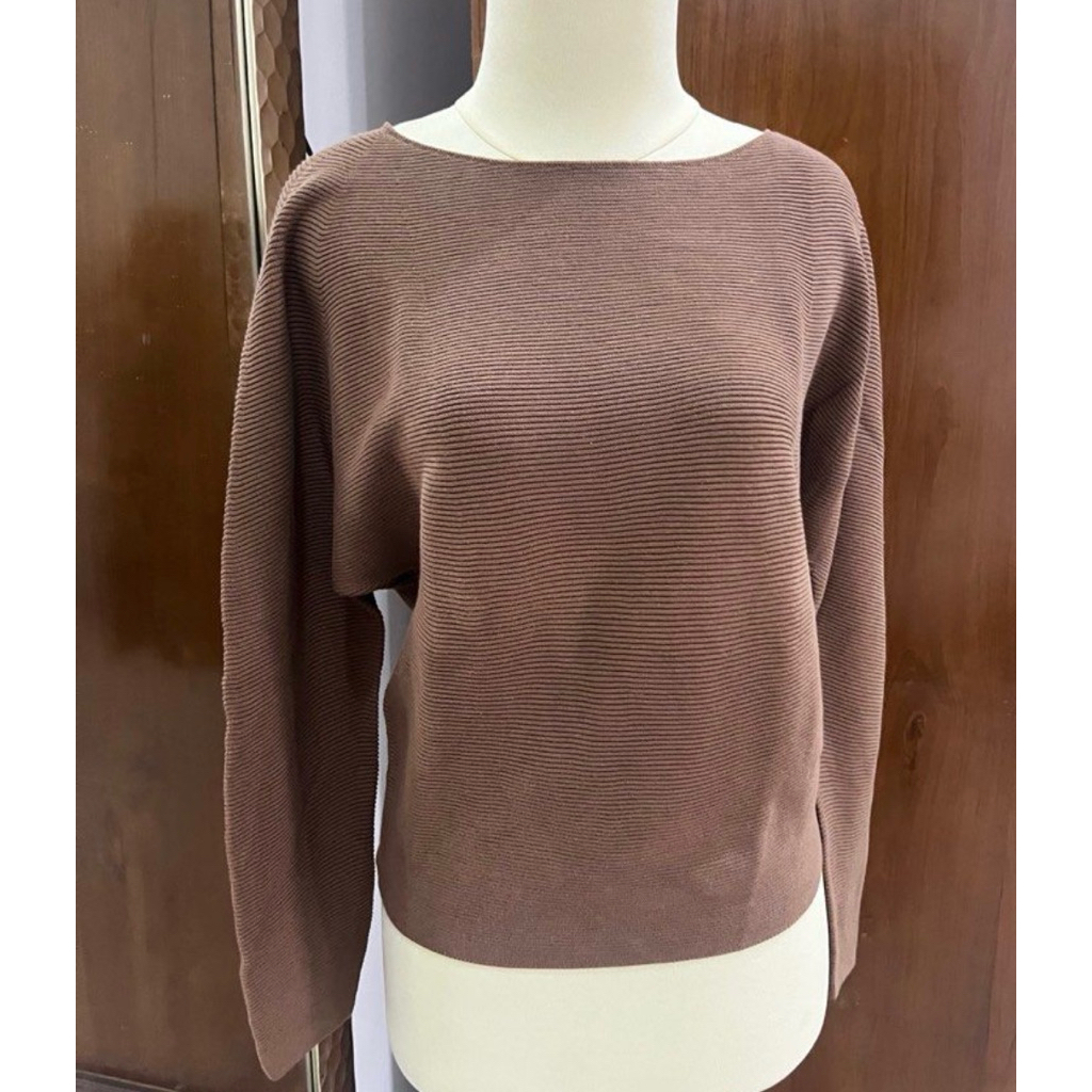 Preloved knit uniqlo sweater | hnm uni zara