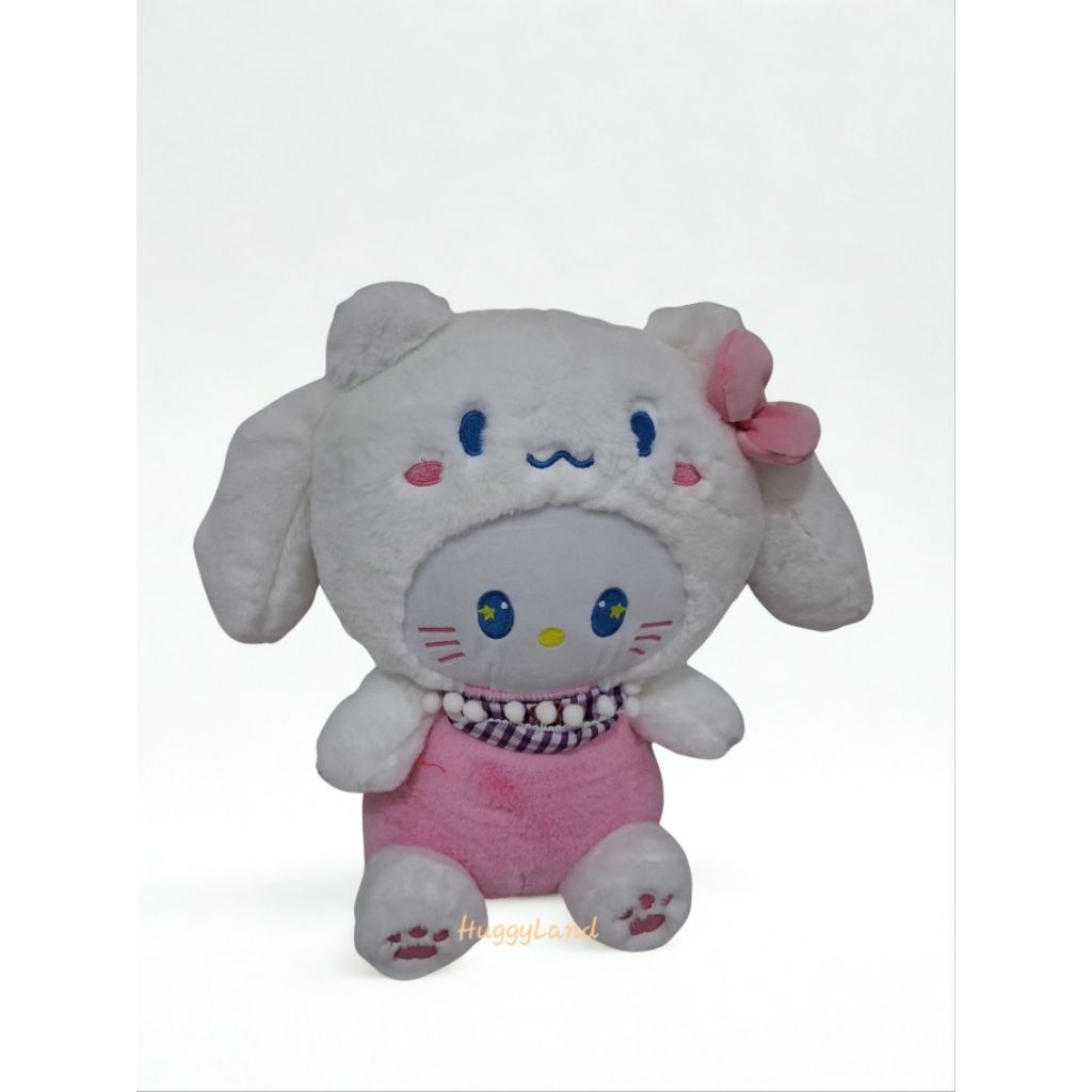 HuggyLand Boneka Sanrio Cinnamon Roll