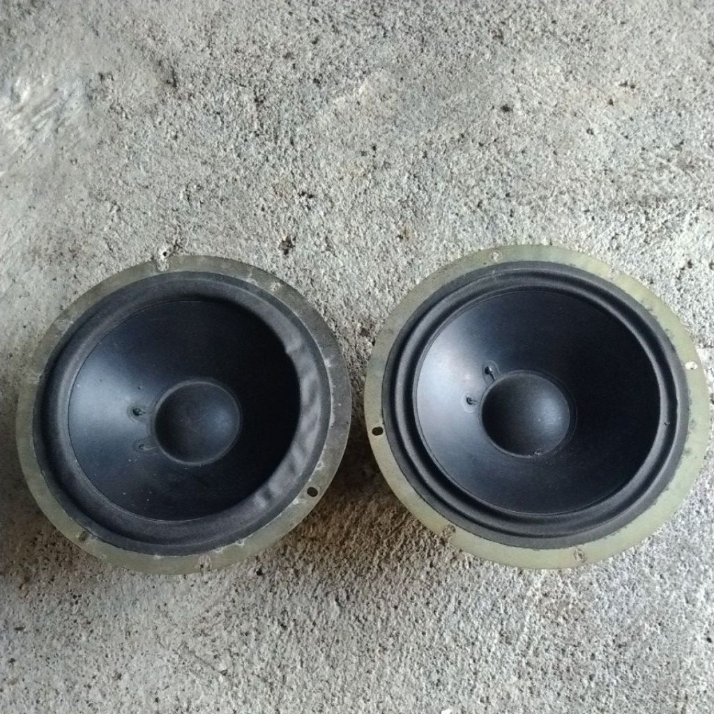 1 set speaker 5.5 Inc second lepasan dari compo SONY