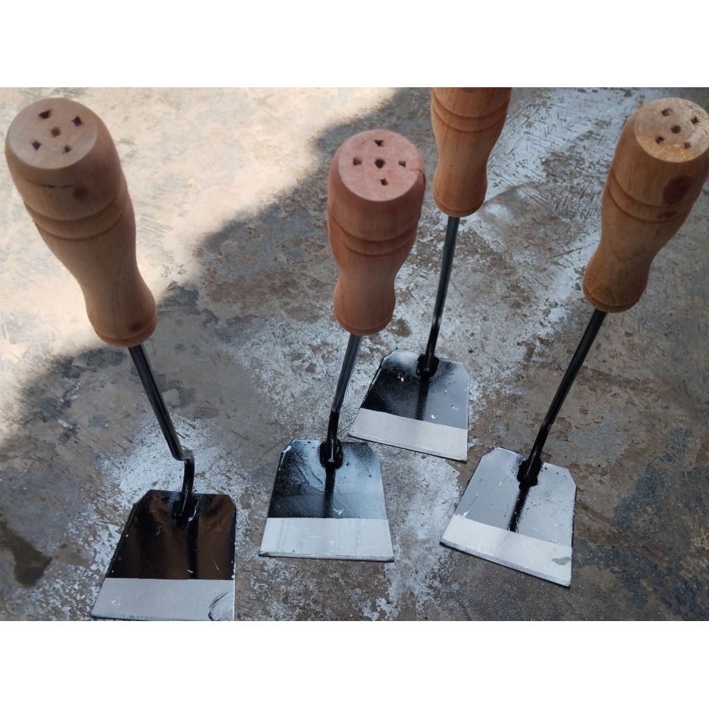 alat berkebun cangkul mini gagang besi panjang 38cm