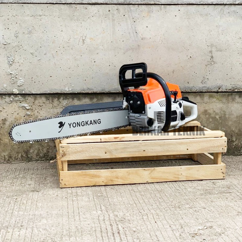 Mesin Gergaji Potong Kayu / senso 2tak / Chainsaw YUKIDO 5800STHEEL 22INCHI BAR BAJA Chainsaw 22 Inc