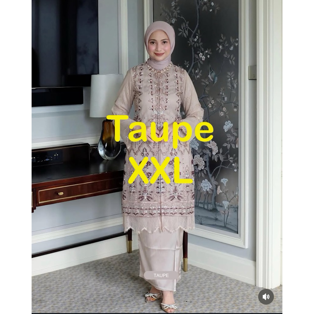 Ayana Outer Set (Sarah The Label) - XXL