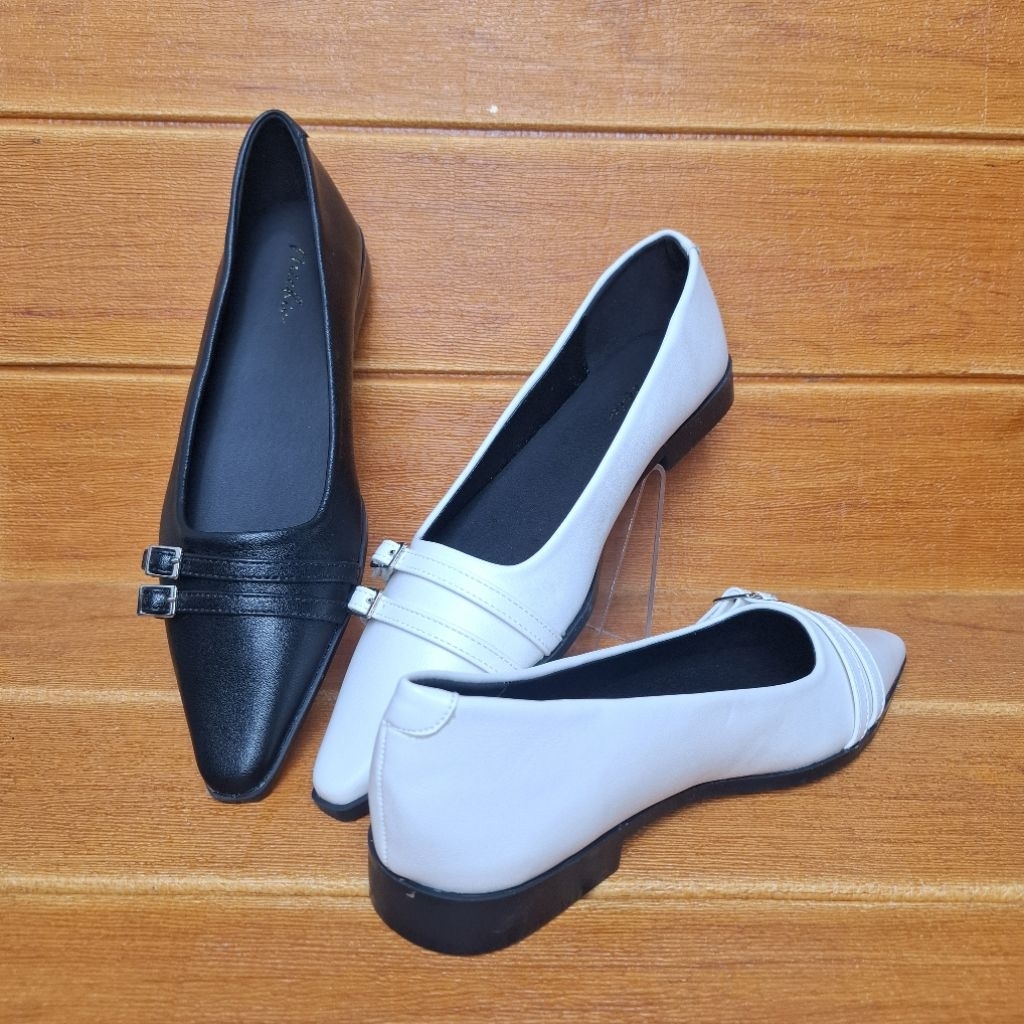 MICHIE - Flat Shoes Jazzlyn Buckle Wanita Hak 1 cm 213-1
