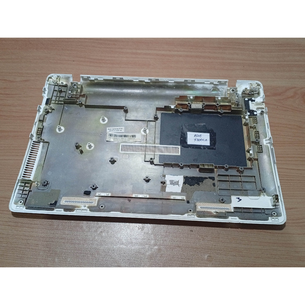 Casing bawah Notebook Asus X200CA
