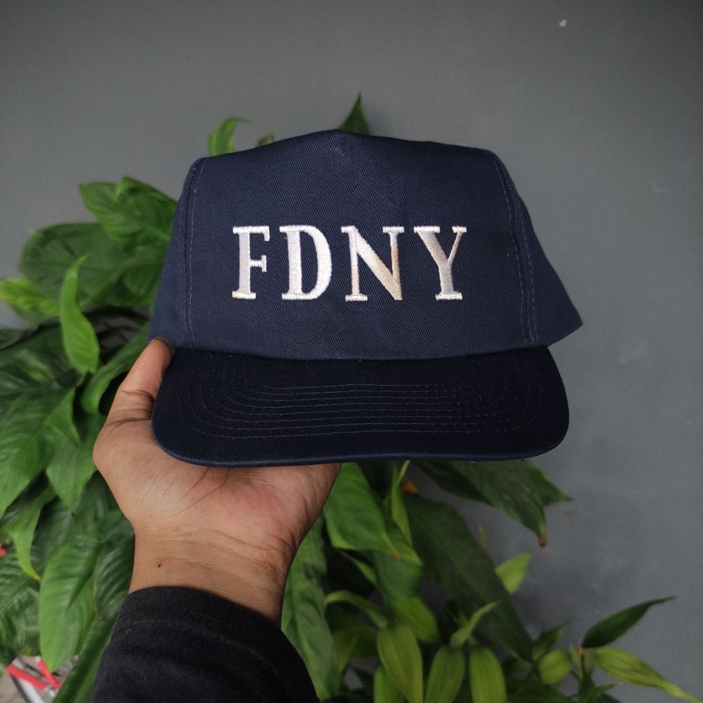 TOPI VINTAGE FDNY SCRIPT LOGO