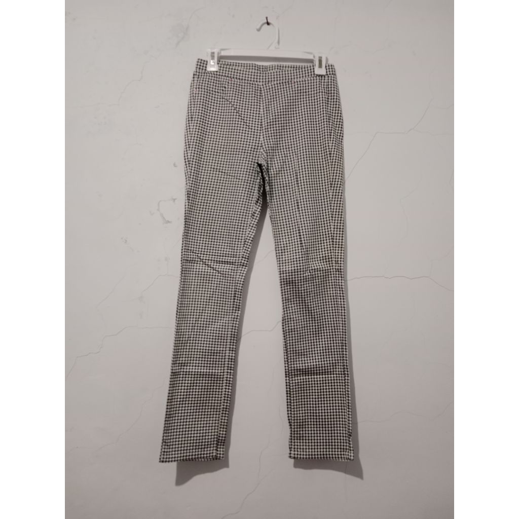 Celana Bahan Tartan Uniqlo